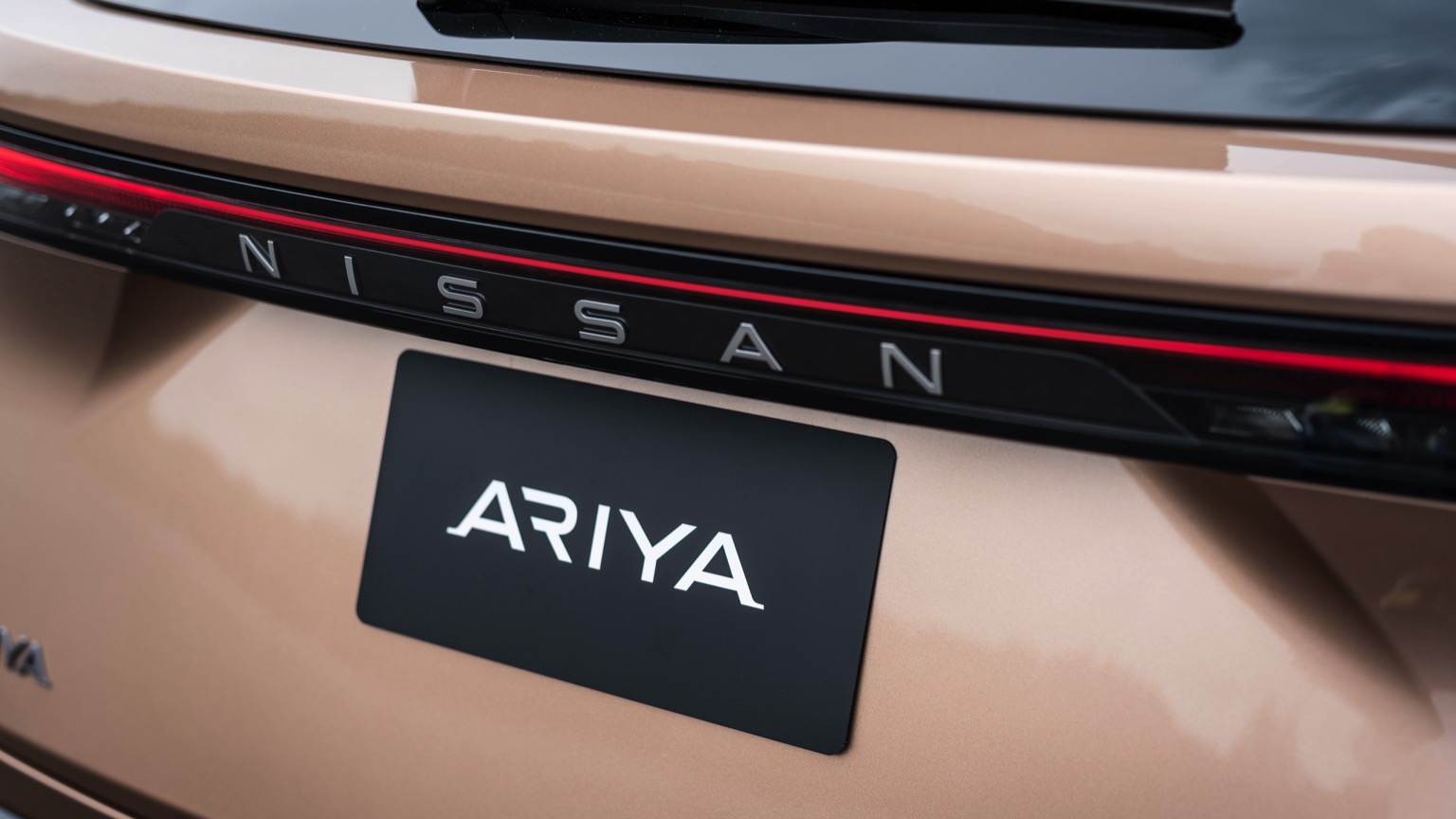 Nissan_Ariya-14