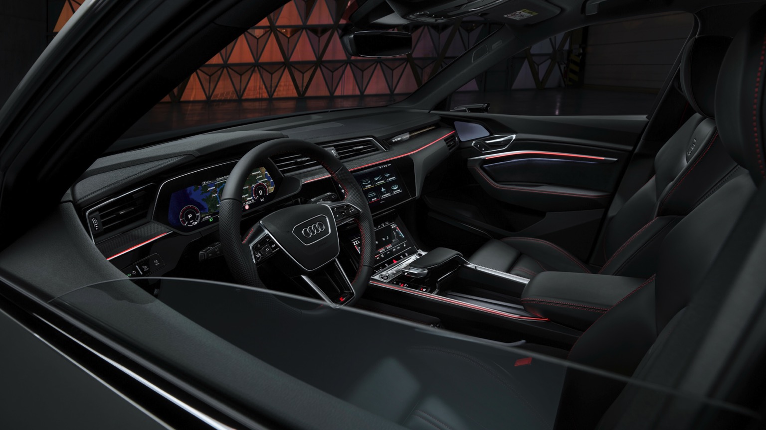 Audi_Q8-etron-sportback-2023-22