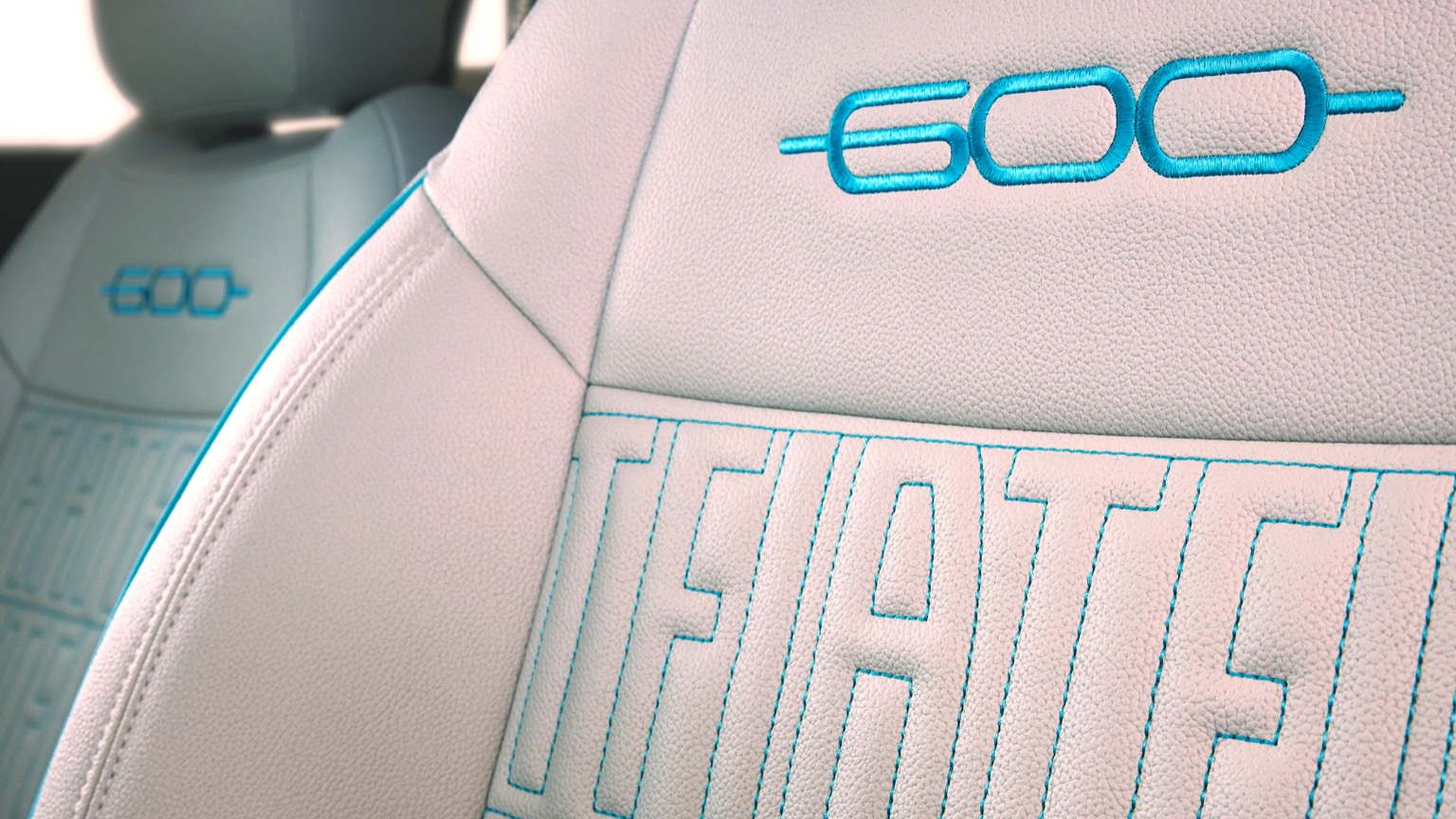Fiat_600e-23
