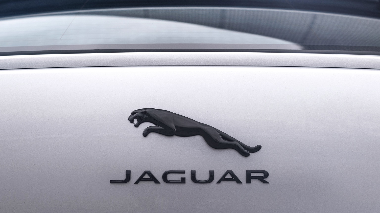 Jaguar_I-Pace-2021-24