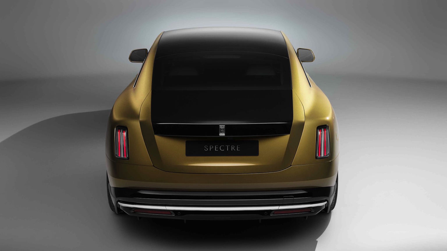 Rolls-Royce-Spectre-4